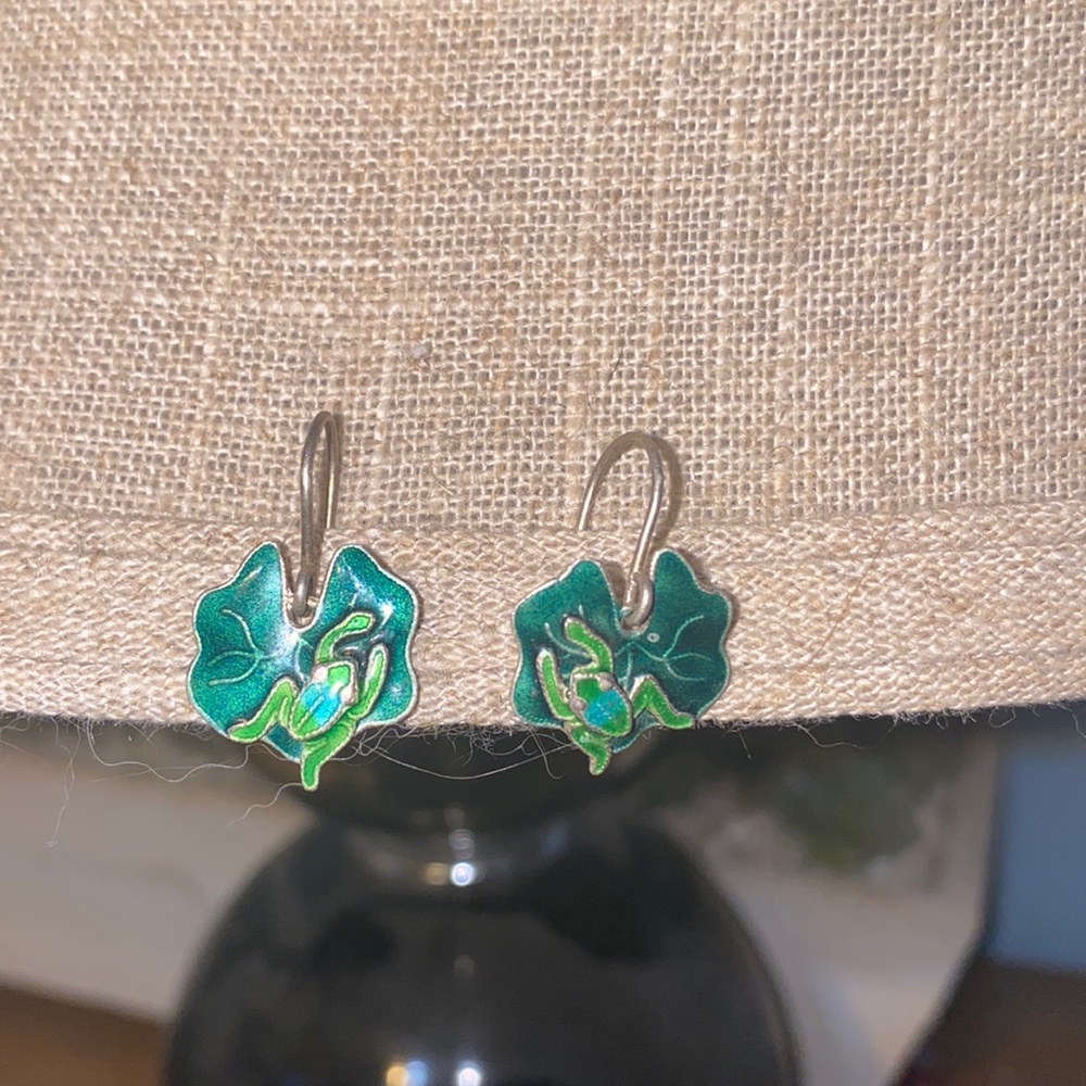 Vintage sterling silver frog lily pad earrings